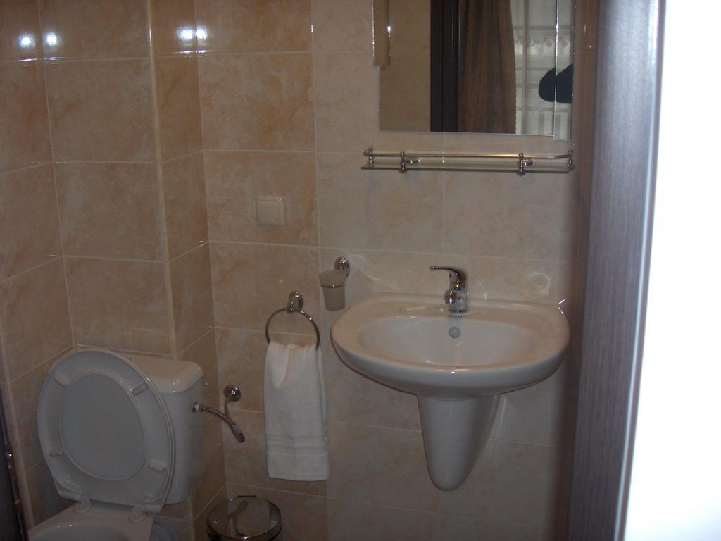 Krasteva House Hotel Berkovitsa Room photo